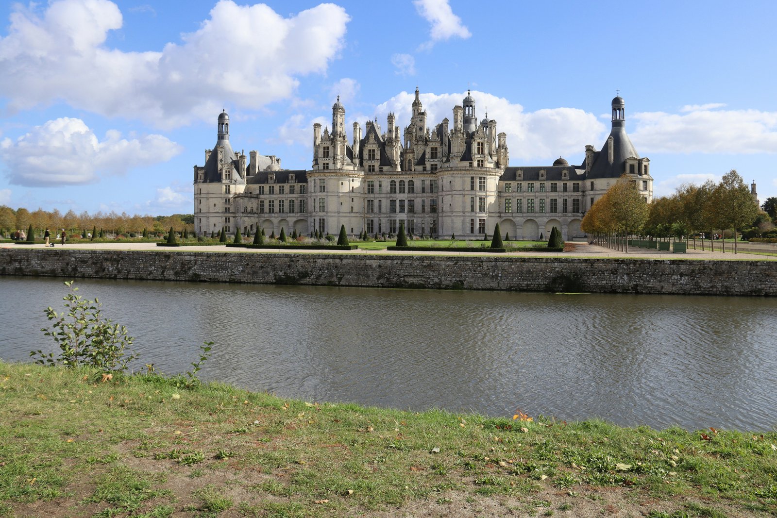 Façade principale du château de Chambord